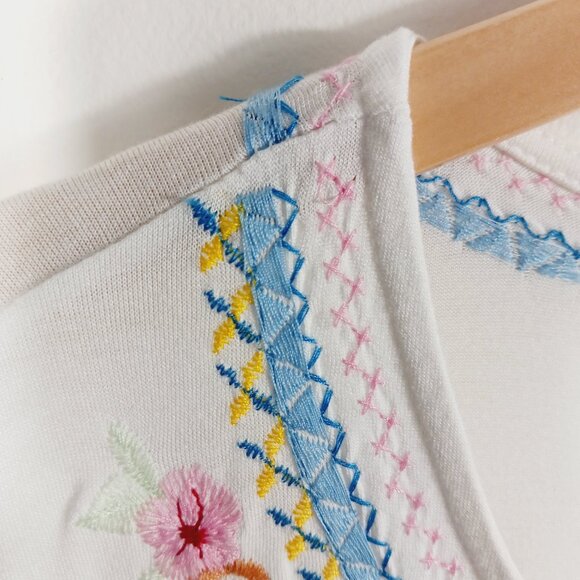 Liv Los Angeles 1X Long Sleeve Creamy White Embroidered Top, Boho, Bohemian - Picture 9 of 16